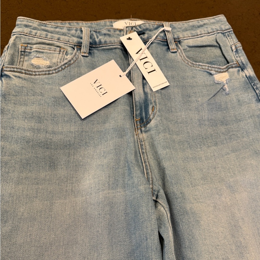 NWT Evangelina Distressed Barrel Jeans Sz: 29 & 31 - Picture 10 of 16